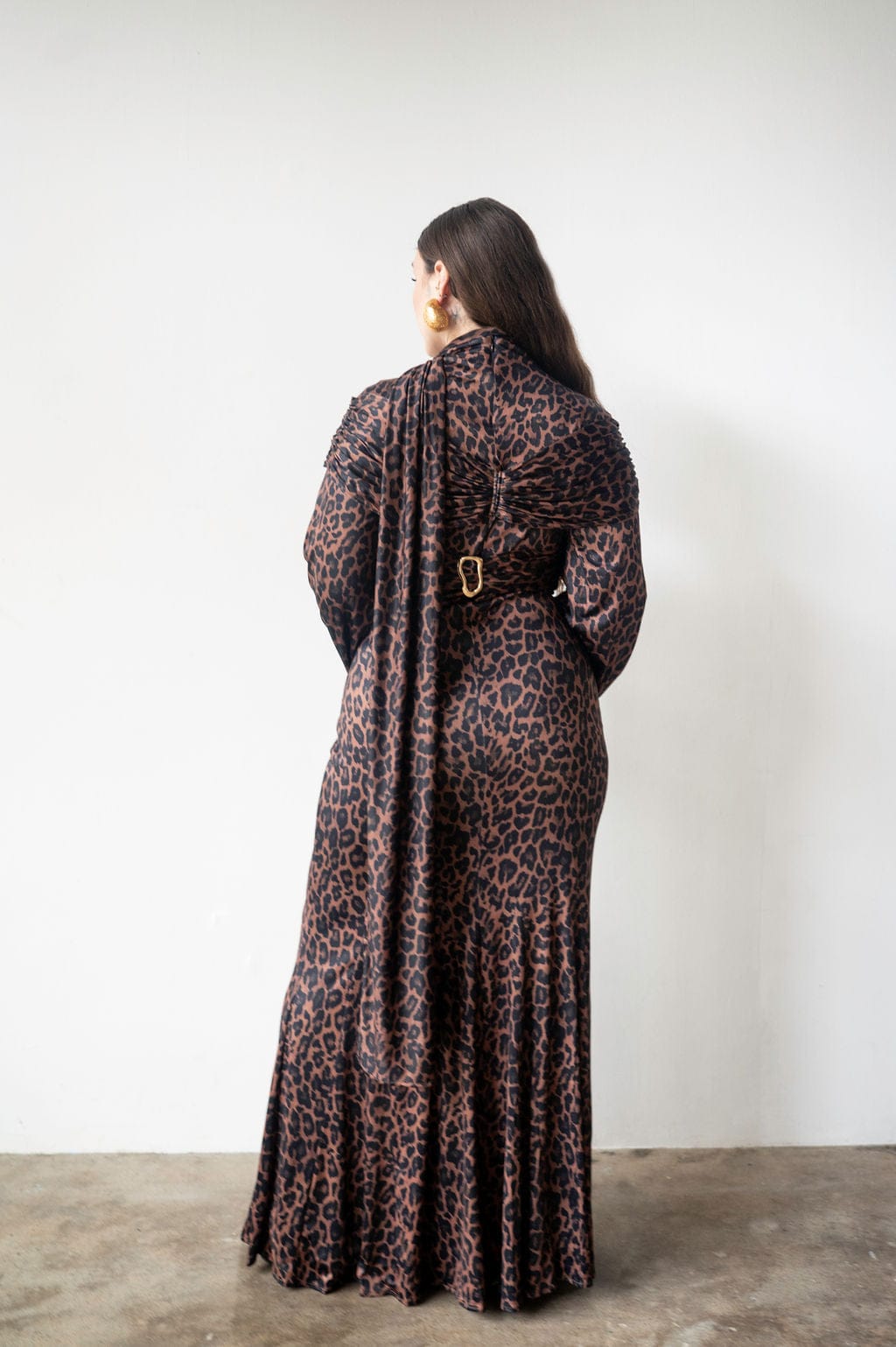 Nur Long Sleeve Flared Maxi Dress with Scarf in Leopard 1XL Nur Long Sleeve Flared Maxi Dress with Scarf in Leopard 1XL