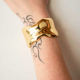 Kudi Gold Sculpted Bangle