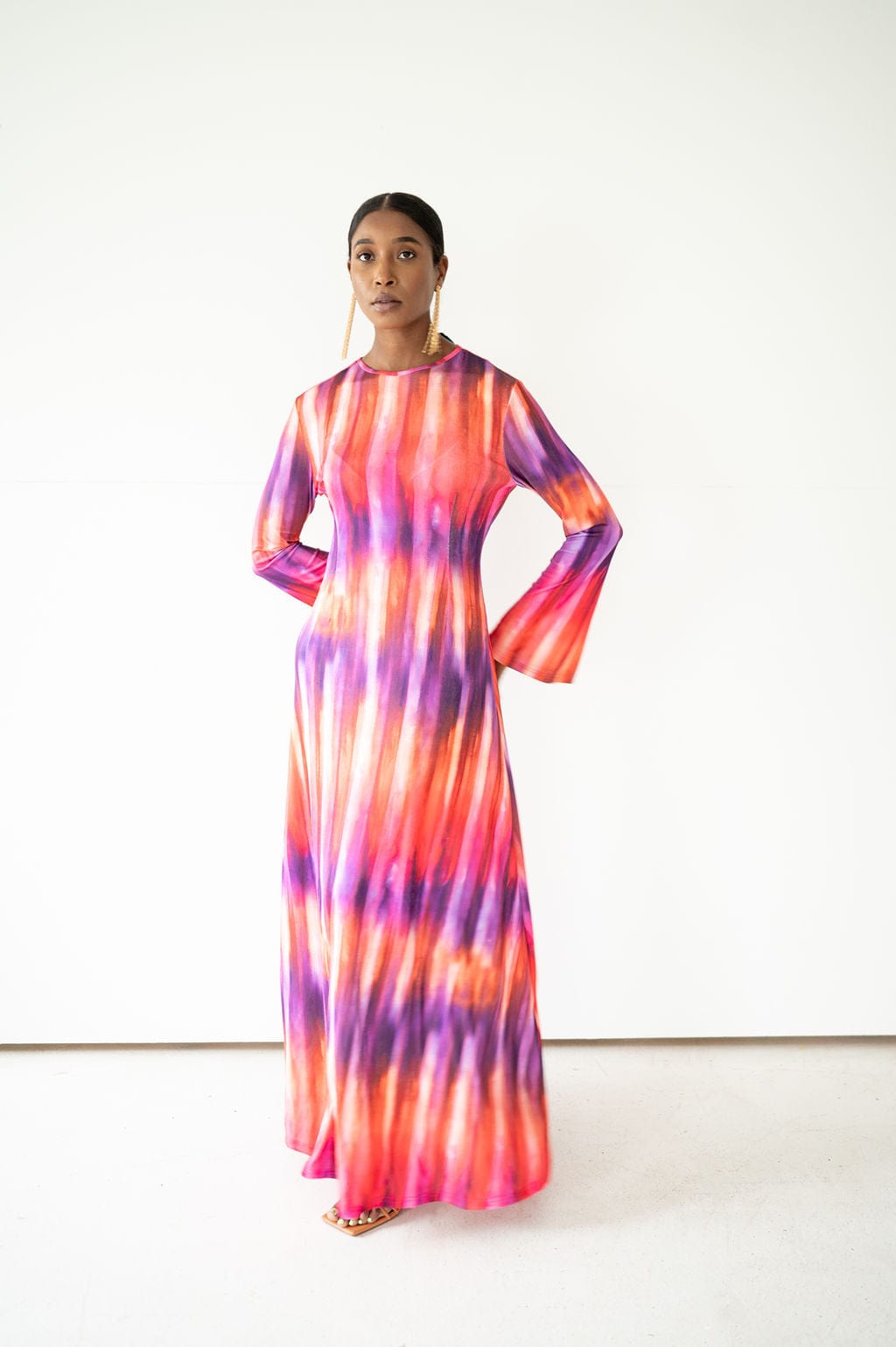 Iris Flared Sleeve Maxi Dress: Colorful & Stunning Print XS Iris Flared Sleeve Maxi Dress: Colorful & Stunning Print XS